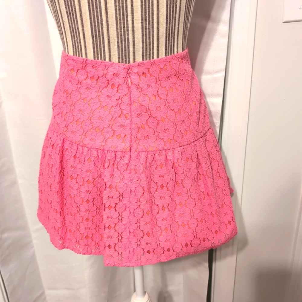 NWT Lilly Pulitzer Hotty Pink Petal Pusher Lace Skirt Size 8 - Picture 4 of 10